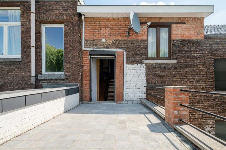 Charming four bedroom townhouse in Liège !