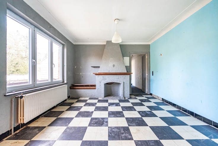 A residential, mixed-use or professional project is possible
