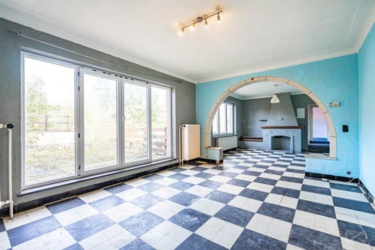 A residential, mixed-use or professional project is possible