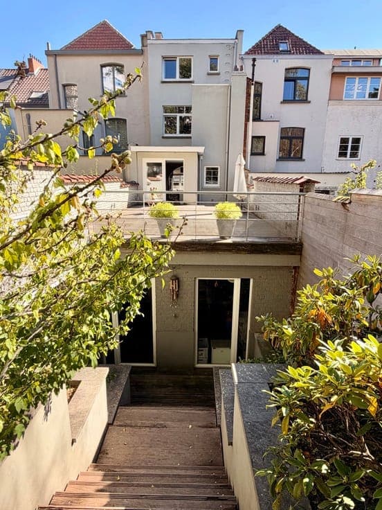 7 Bonniers, a lovely 4-bedroom house with a workshop area