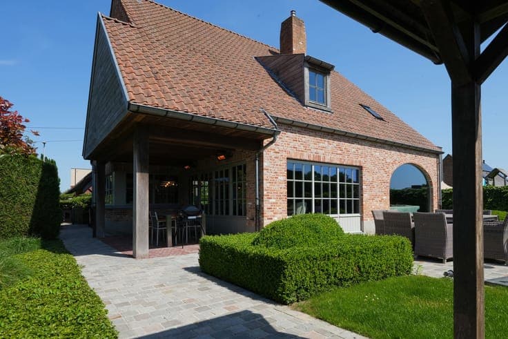Charming family home in Zwevegem