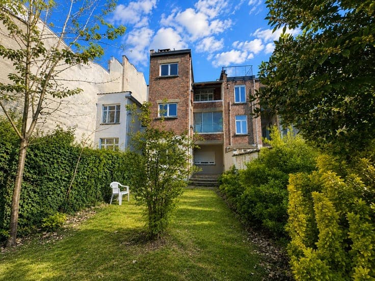 Schaerbeek – Property 3 Residential Units and ±120 m² Garden