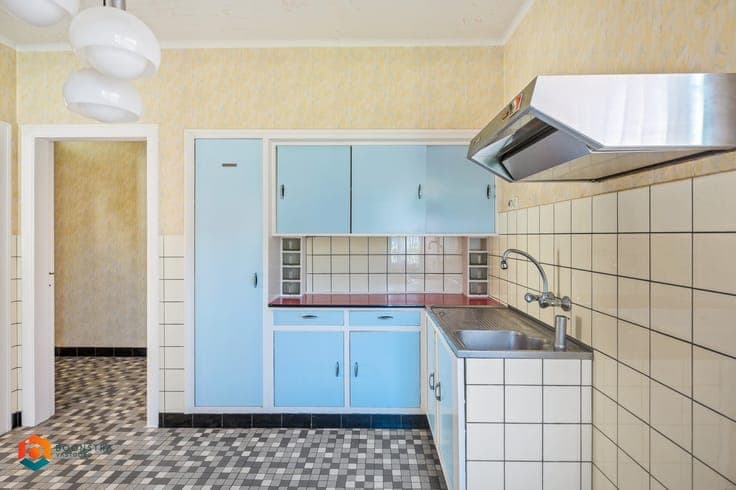 Te renoveren woning met 3 slpkrs en garage te Keerbergen