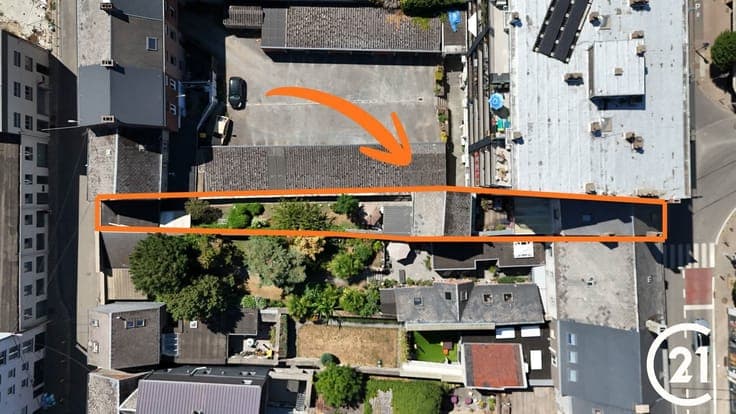 2 maisons de rapport au centre de Ciney!