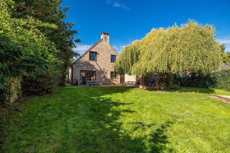 Charmante & gerenoveerde familiewoning in een doodlopende st