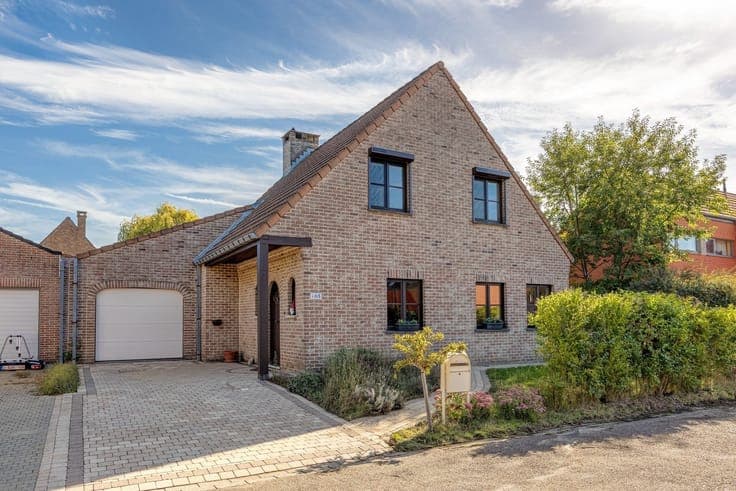 Charmante & gerenoveerde familiewoning in een doodlopende st