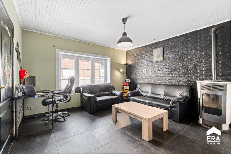 For sale: detached house in Landen