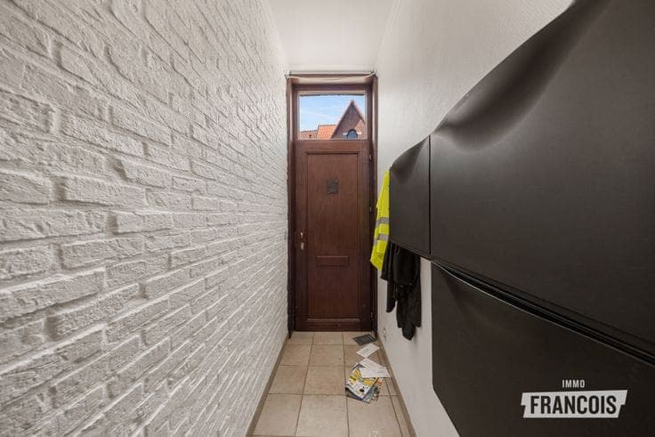 Family home with 3 bedrooms and garden for sale in Sint-And…