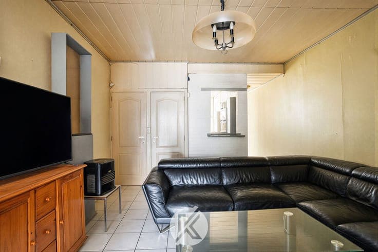 Charmante woning met ruime garage