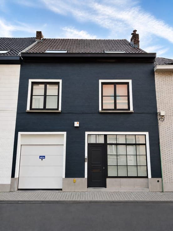 House 5 beds Beersel - 220m² - Garage, South Terrace & Garde