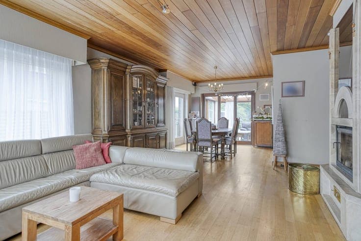 Real estate company with properties in Waregem