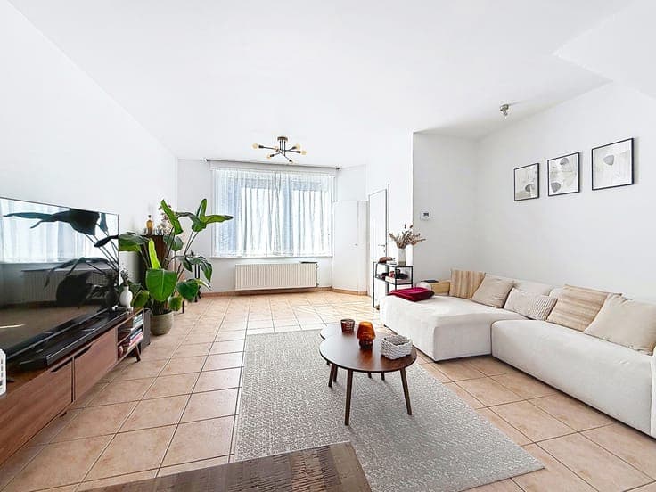 Renovated 3-bedroom house in the heart of Estaimpuis