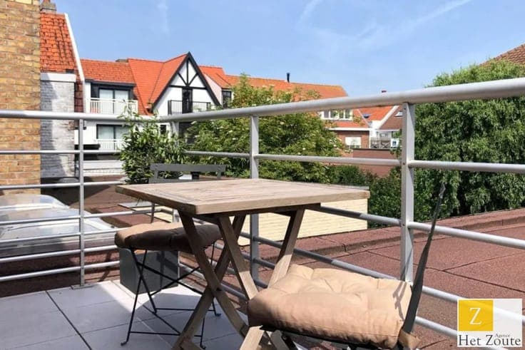 Investment 24000 Eur/year rented - Old Town Knokke