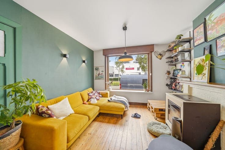 Spacious terraced house with 3 bedrooms and southwest-facin