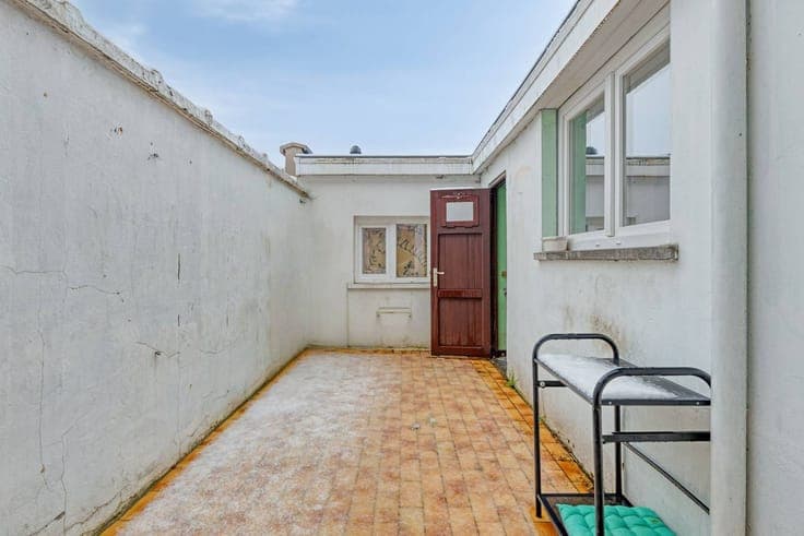 2 bedroom house for sale in Bissegem!