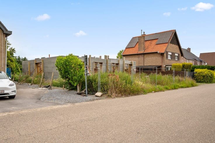 Semi-detached new-build homes in Loksbergen