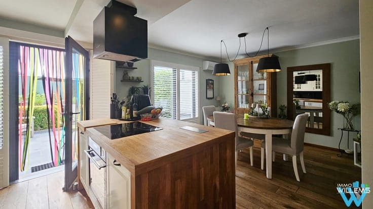 Spacious move-in ready home with office – EPC A