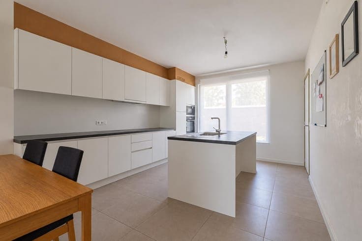 GAVERE – RECENTE WONING MET 3 SLPK EN 2 BDK OP TOPLOCATIE!