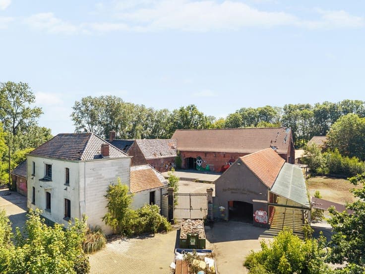 Farmhouse (Fermette)