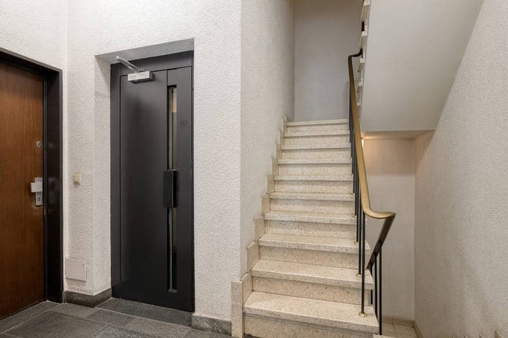 Investment property with 12 apartments in Boom