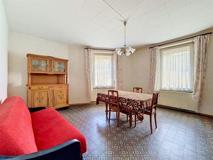 CHARMING VILLAGE HOUSE – 3 BEDROOMS – GARDEN – GARAGE