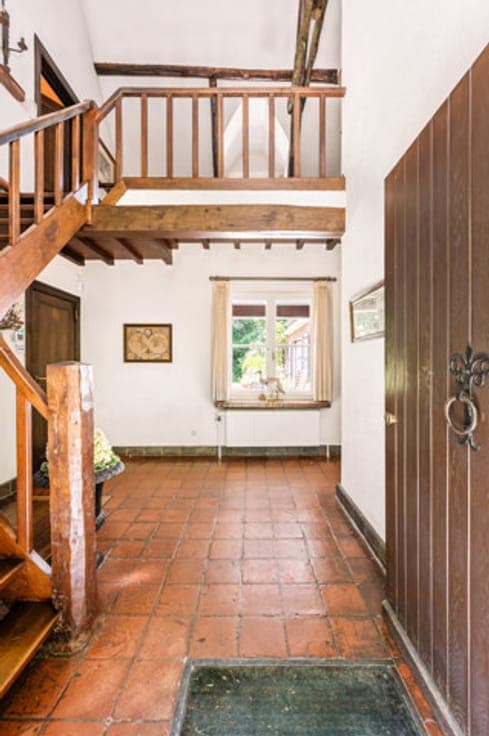 AARTSELAAR – Villa in a prestigious residential area