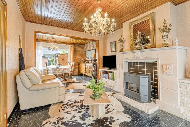 House for sale with 3 bedrooms, garage and garden in Ypres