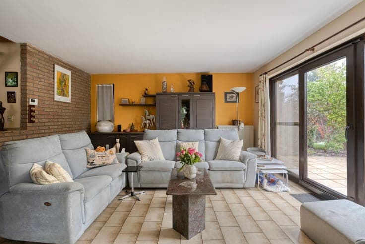 Charming villa in a pleasant neighborhood in Dilbeek.
