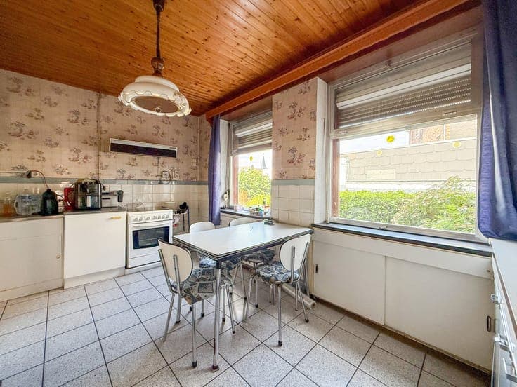 House in Aiseau-Presles