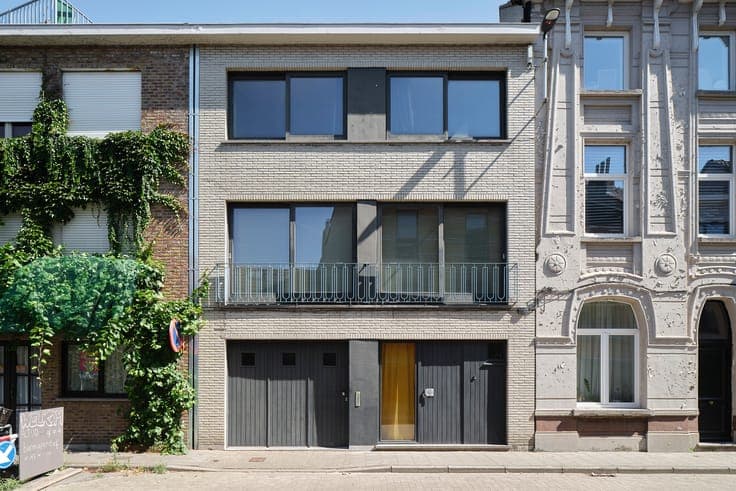 Townhouse by architect Etienne Deweirdt