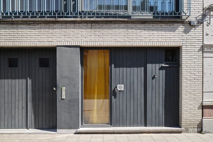 Townhouse by architect Etienne Deweirdt