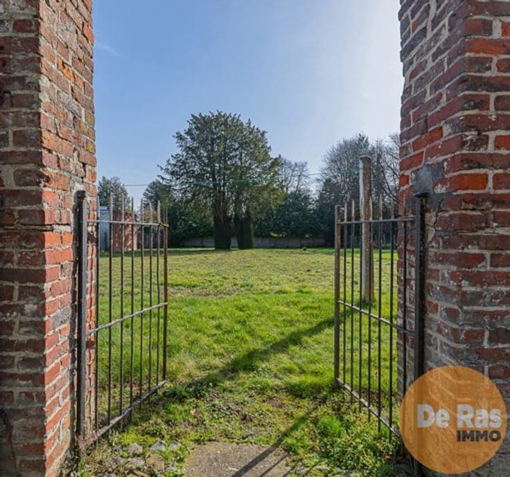 NIEUWERKERKEN - BURGERHUIS MET GROTE TUIN