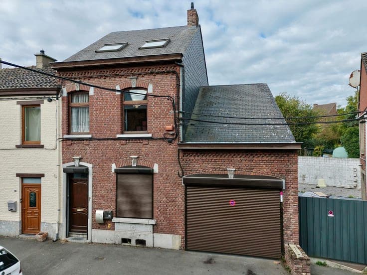 House in Charleroi Montignies-sur-Sambre