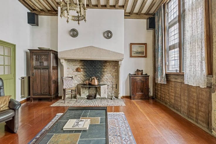 Charming mansion with wooden façade for sale in Bruges