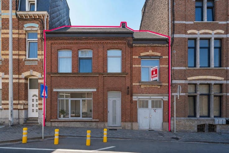 XL home for families or investors