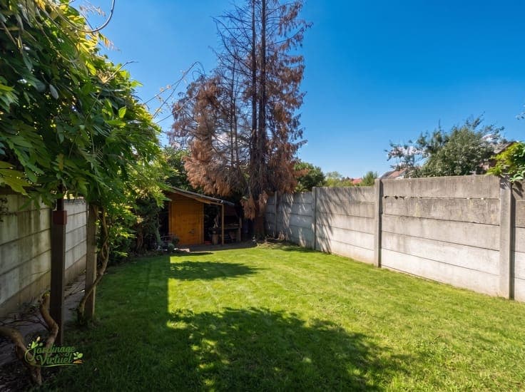 Belle maison de ville à rénover avec jardin