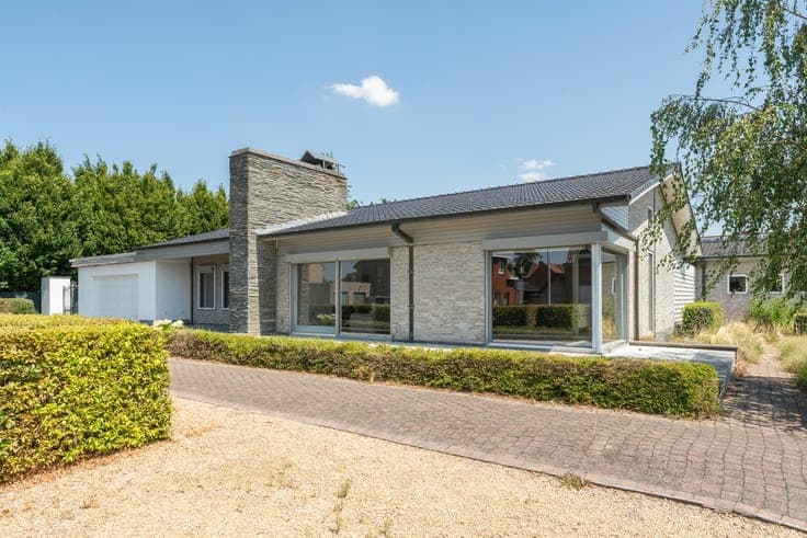 Unieke gelijkvloerse woning met zeer veel ruimte in centr...