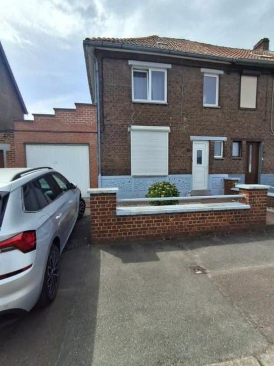 House in Chapelle-lez-Herlaimont
