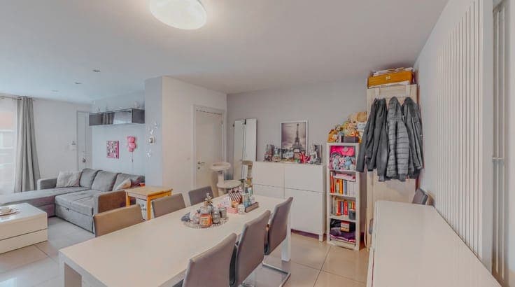Charming 2-bedroom house with a large terrace