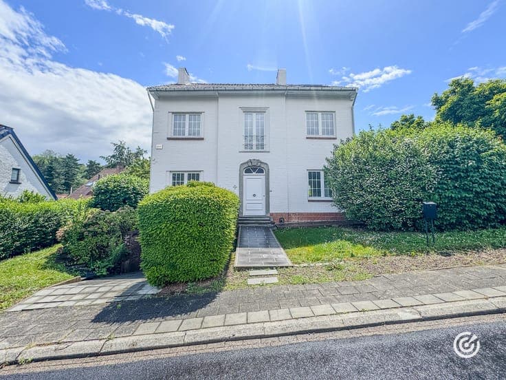 Superb 3bedroom villa, with the possibility of 5 bedrooms!