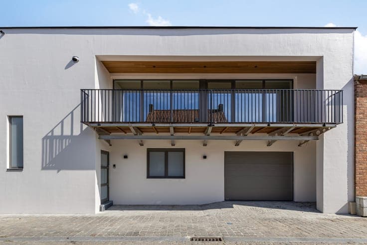 Ruime en vooruitstrevende nieuwbouw woning met 3 slpk en ...