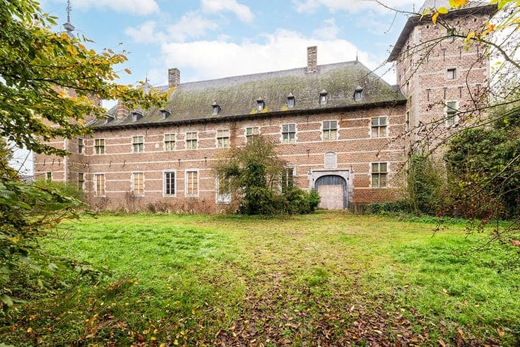 Rijkel Castle on a beautiful historic estate
