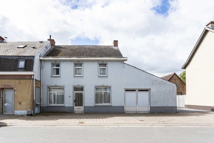 Renovation Property with Views of the Koppenberg