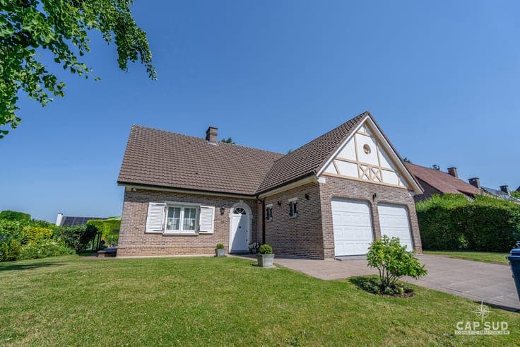 House in Waterloo