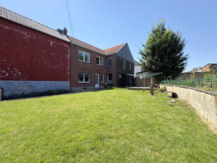 Sale - House Oupeye - 259,000 €
