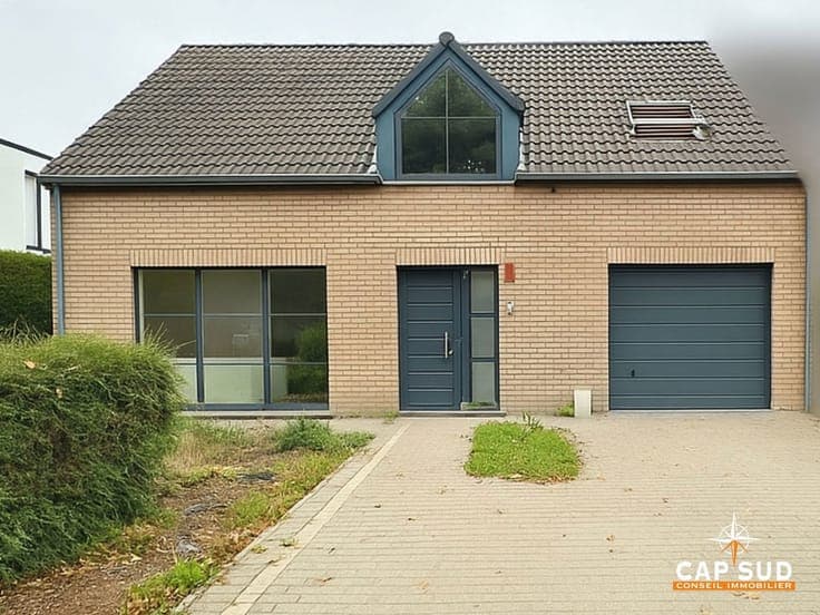 Zaventem – Bright 3-fronted home with garden & garage
