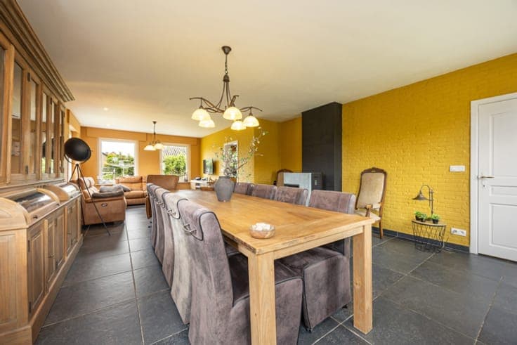 House in Ravels