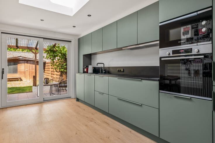 Turnkey home with sunny city garden for sale in Ghent