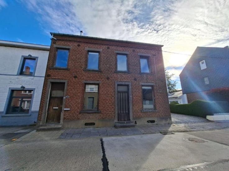 House in Saint-Amand