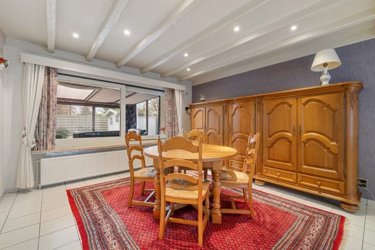 Family home with 2 bedrooms on 2133 m² in Retie
